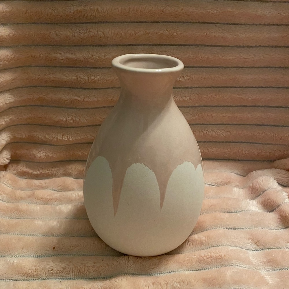 Isaac mizrahi vase